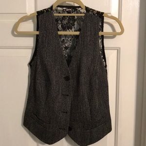 Express Ladies Vest